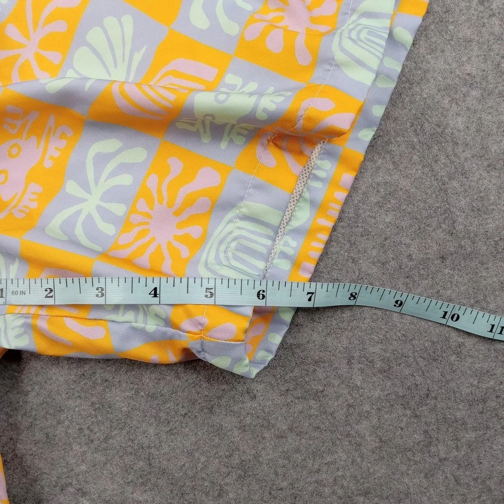 Nike Swim Trunks Shorts Mens Medium Tropical Check‎ Lined Multicolor DR9845-739